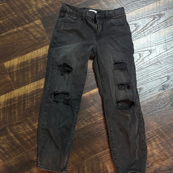 Tilly's Black Distressed Kids Jeans - Picture 1 of 3